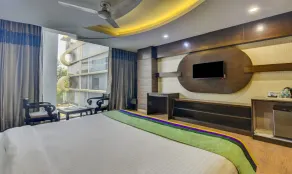 Treebo Elysee, Patel Nagar - Rum
