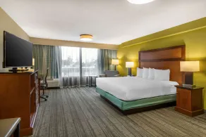 Best Western Plus Houston Energy Corridor - Chambre