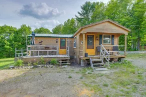 Ride-in/ride-out North Woods Cabin: On-site Trails - Interiör