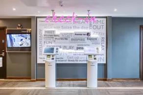 Premier Inn Tiverton - Reception