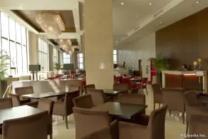 Mandarin Plaza Hotel - Restaurant