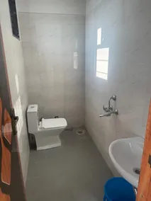 Raj Palace - Bathroom