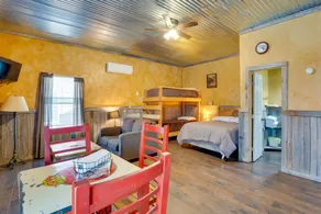 Community Pier: Cozy Kerens Cabin! - Interiør