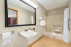 Baymont by Wyndham Cortez - Salle de bain