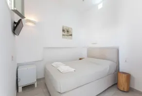 Agia Anna Beachfront Boutique - Chambre