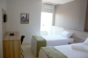 Hotel Golden JK - Habitación