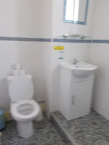 The White Lion Hotel - Bathroom