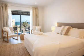 The African Reef - Room