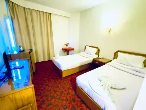 Queens Valley Hotel - Chambre