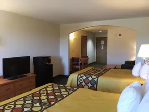 Super 8 by Wyndham Columbia East - Chambre