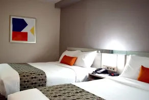 Microtel Inn & Suites by Wyndham Raleigh - Room