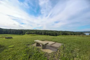 Deck & Stunning Views! Family Getaway in Hamilton - Interiør