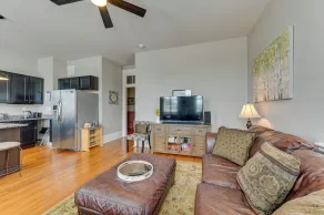 Winston-Salem Vacation Rental - Walk Downtown! - Intérieur