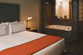 The Parker Hotel and Rooftop - Chambre