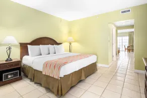 Tidelands Caribbean Boardwalk Hotel and Suites - Habitación