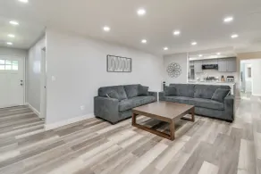 2 Mi to UC Merced: Modern Home w/ Private Yard - Innvendig
