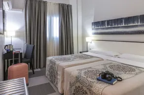 Hotel Macià Plaza - Room