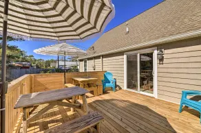 'The Willowberry House' with Deck & Grill! - Innvendig