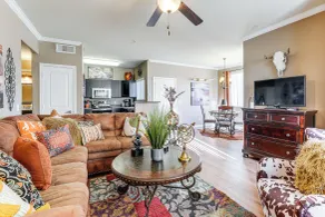Patio & Resort Perks: Gated Gilbert Condo - Innvendig