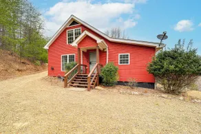 Dog Friendly Mountain View Retreat w/ Hot Tub - Interiør
