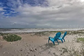 Next to Turtle Preserve: Oceanside Florida Retreat - Interior