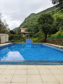Rutuvan Resort Girivan - Pool