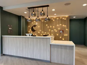 Comfort Suites Gatlinburg Downtown-Convention Center - Recepción