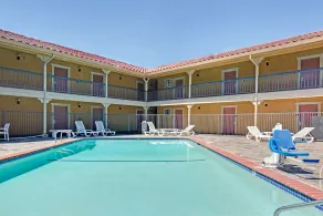 Days Inn by Wyndham San Jose Convention Center - Piscine