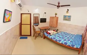 Rajalakshmi Guest House - Room