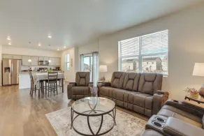 Work & Play! Denver-area Home w/ Fenced Backyard - Interiør