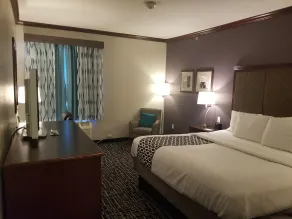 La Quinta by Wyndham Lindale - Chambre