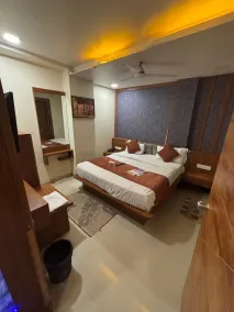 Hotel Red Rose - Room