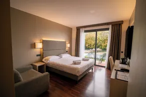 Yachting Hotel Mistral - Rum