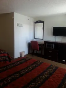 Budget Inn - Chambre