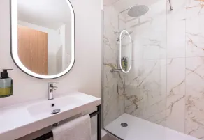 B&B HOTEL Lille Roubaix Centre Grand-Place - Bagno