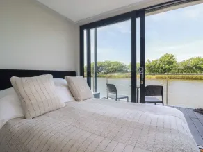 Riverside Exclusive Retreat - Room