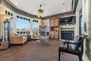 The Ocean Plaza Hotel - Lobby