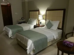 Muscat Inn Hotel - Room