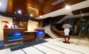 Hotel Aura - 05 Mins from New Delhi Railway Station & Connaught Place - Reception