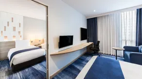 Holiday Inn Express Bangkok Soi Soonvijai by IHG - Chambre