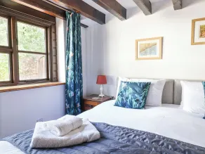 Stable Cottage - Camera