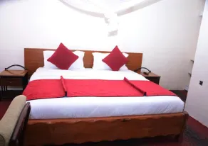 SUNSET OAK HOTEL NAKURU - Zimmer