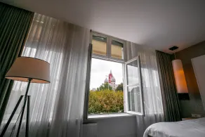 Le Theatre - Vue de la chambre