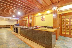 Fabhotel Grand Palace - Near to airport - Restaurant
