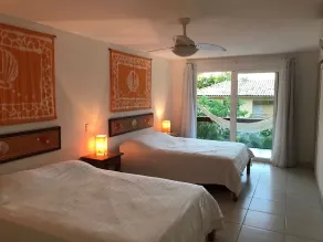 Praia da Ferradurinha Guest House - Room