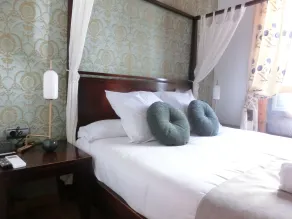 Les Monges Palace Boutique - Chambre