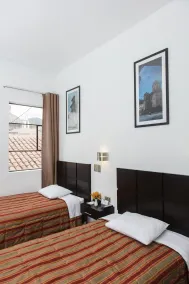 Hostal & Apartments El Triunfo - Room