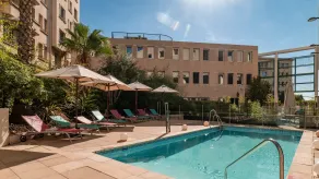 Holiday Inn Garden Court Toulon City Centre - Piscine