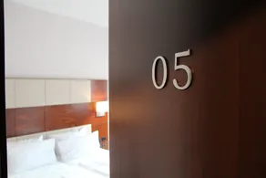 Adena Hotel - Chambre