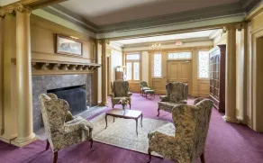 White Springs Manor a Belhurst Property - Interior entrance